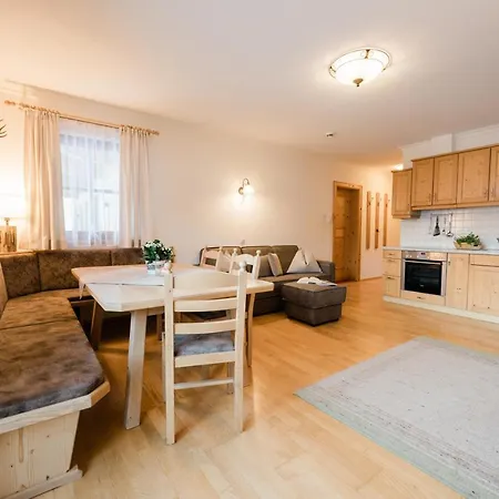Hotel apartamentowy Der Erlenhof Grossarl