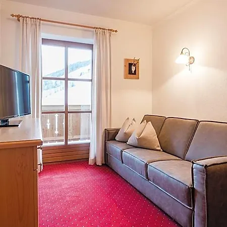 Lägenhetshotell Erlenhof 4*