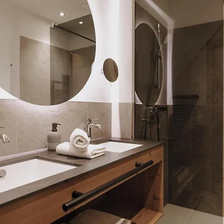 Erlenhof Hotel apartamentowy 4*